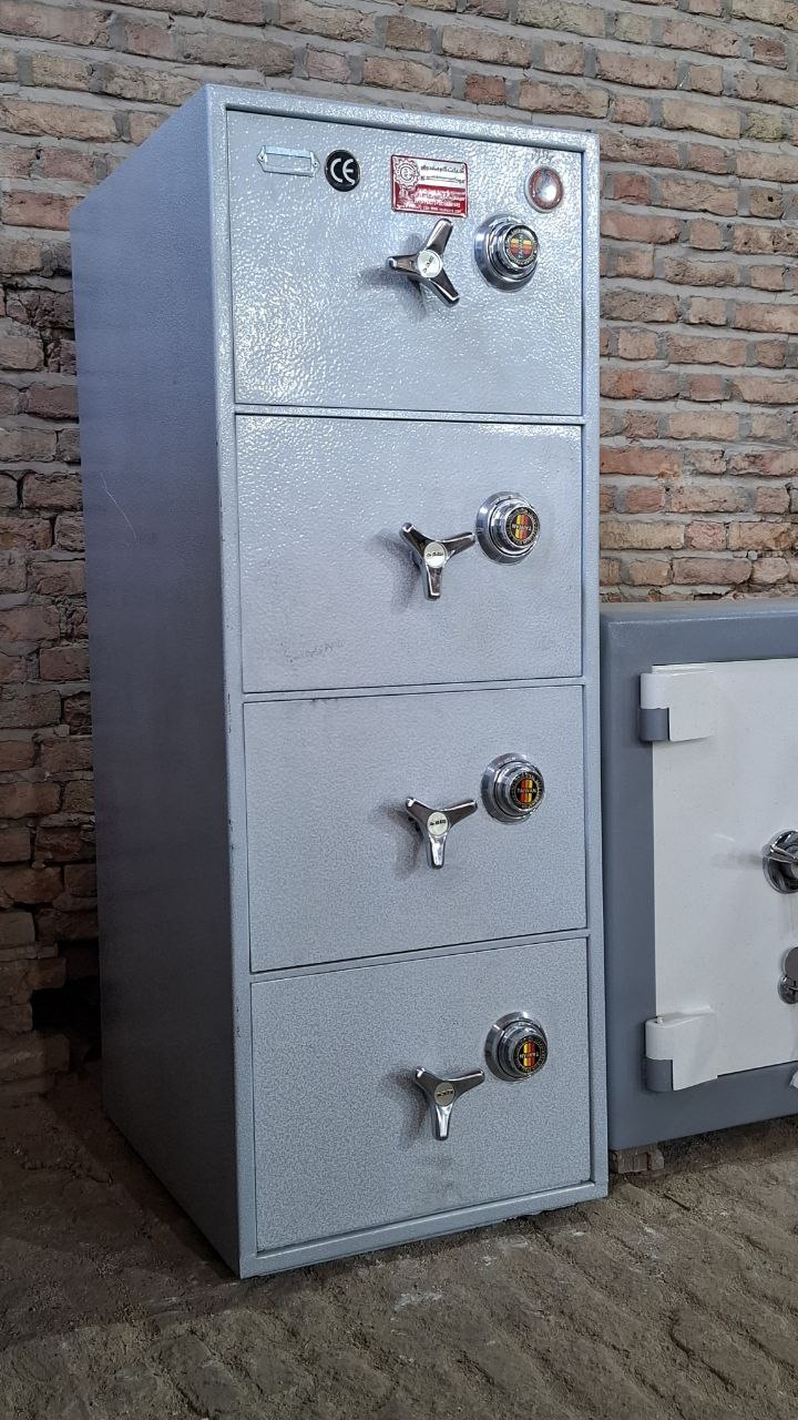 گاوصندوق فایل 4 کشو کاوه مدل 600FNR دست دوم - تصویر 2