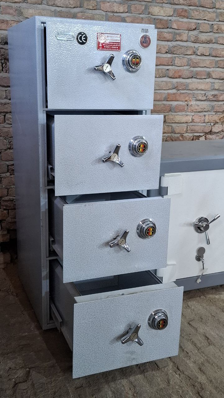 گاوصندوق فایل 4 کشو کاوه مدل 600FNR دست دوم - تصویر 3
